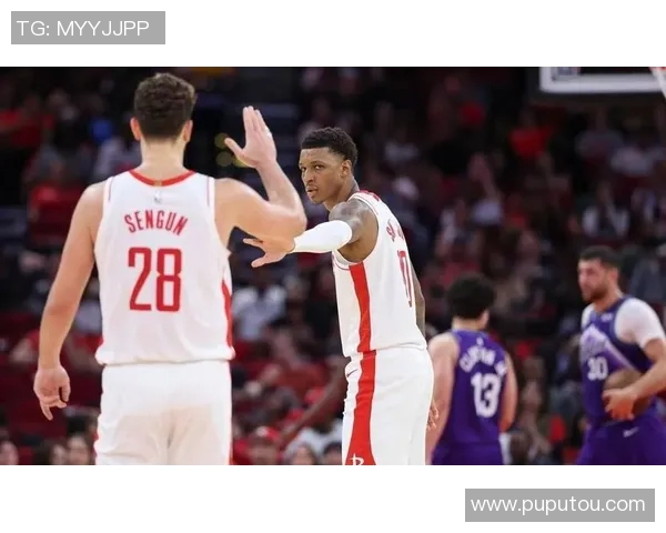 火箭队与雷霆激战G6直播精彩瞬间全程回顾与分析